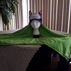 Flip a Zoo two hooded bath towel.